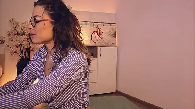 Snapshot of Misslullu chatting on 01.19.25 Misslullu online show from 01.19.25