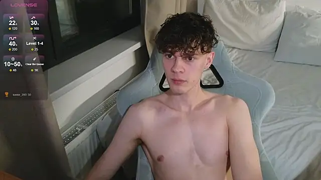 Snapshot of cute_thomas chatting on 06.02.26 cute thomas online show from 06.02.26