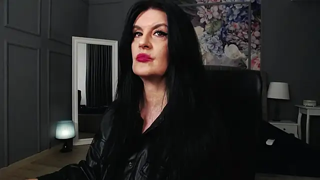 DomMelissaW online show from 02.26.25