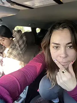 Snapshot of LeaGambit__ chatting on 01.02.25 LeaGambit online show from 01.02.25