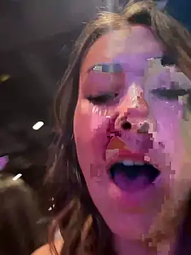 Snapshot of LeaGambit__ chatting on 01.28.25 LeaGambit online show from 01.28.25