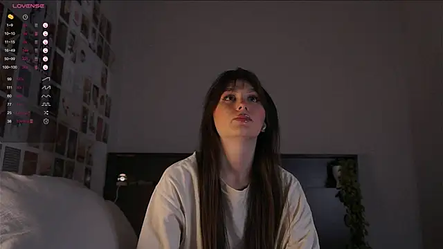 itssophiie online show from 10.03.25