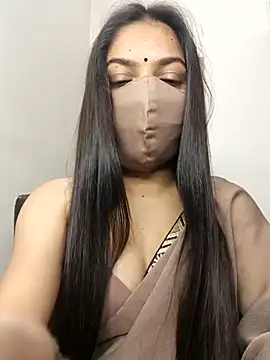 Snapshot of _desigori chatting on 02.12.26 desigori online show from 02.12.26