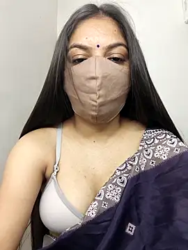 Snapshot of _desigori chatting on 03.09.26 desigori online show from 03.09.26