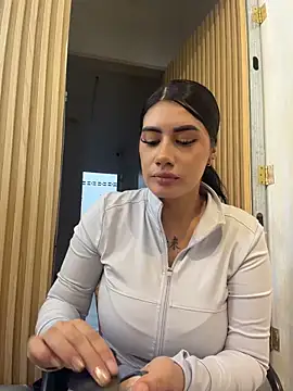 Snapshot of clarachanelricek chatting on 05.26.26 clarachanelricek online show from 05.26.26