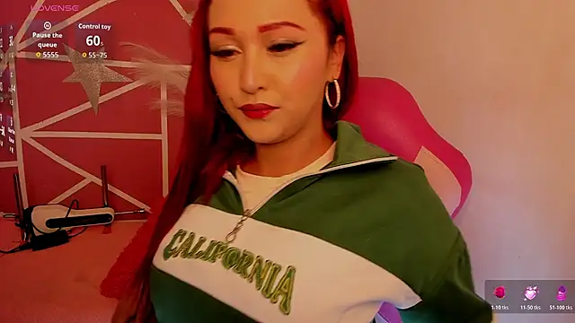 lucy beatifull online show from 05.12.26
