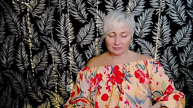 Olivia playful online show from 11.02.25