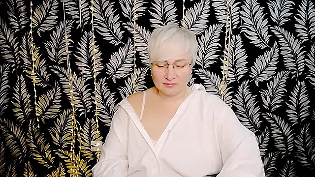 Olivia playful online show from 05.15.26
