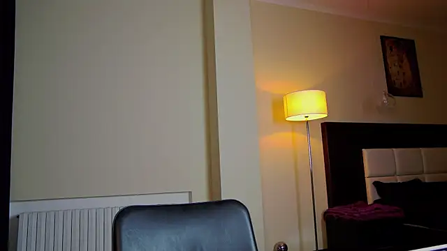 Friend12321 online show from 03.20.25