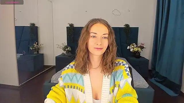 Kelly Summers online show from 12.06.24