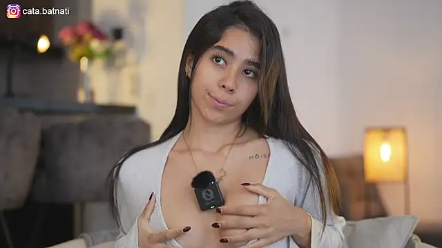 Snapshot of cata_batnati chatting on 11.13.25 cata batnati online show from 11.13.25