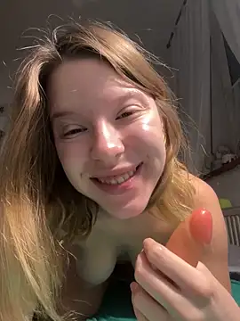 kimczii online show from 12.18.25