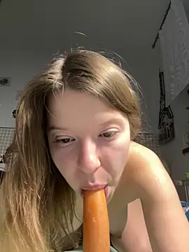 kimczii online show from 04.16.26