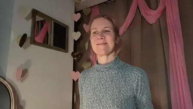 Snapshot of Lola_Belgium chatting on 02.17.26 Lola Belgium online show from 02.17.26