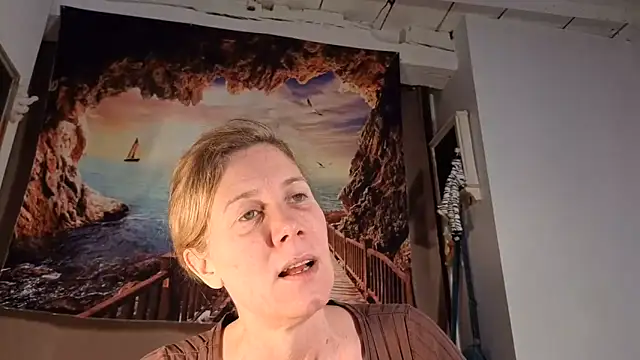 Lola Belgium online show from 05.25.26