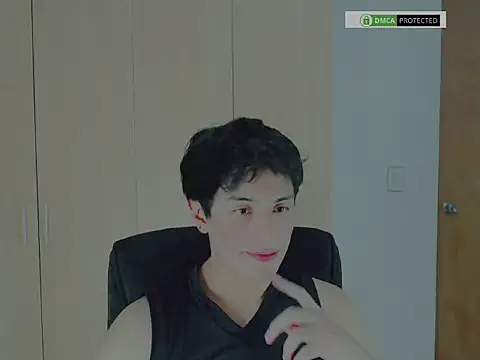 Snapshot of ZHALEM chatting on 11.17.25 ZHALEM online show from 11.17.25