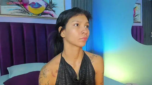 LauraAristizabal online show from 11.01.25