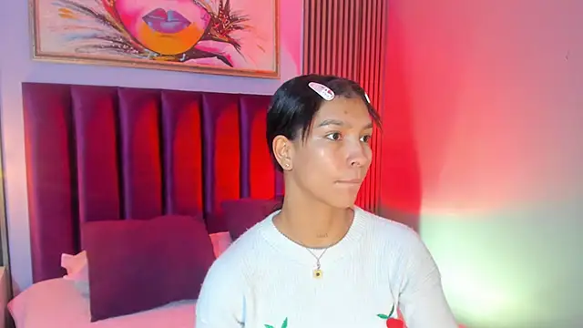 LauraAristizabal online show from 11.16.25