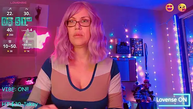 EmmaIsHere online show from 11.16.25