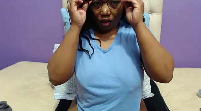 PeachAss4UU online show from 02.27.25