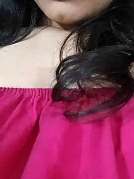 Snapshot of CuteSarikaLIVE chatting on 03.22.25 CuteSarikaLIVE online show from 03.22.25