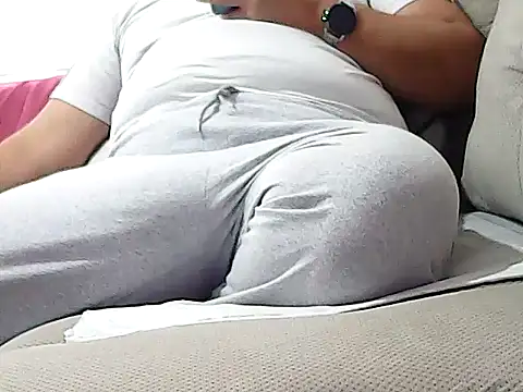 Snapshot of trucker8282 chatting on 01.05.25 trucker8282 online show from 01.05.25