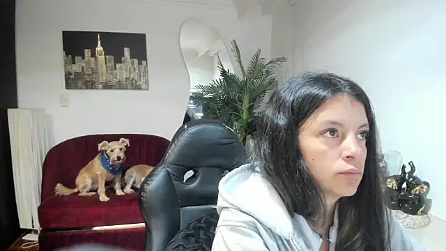 Meghan320 online show from 06.04.26