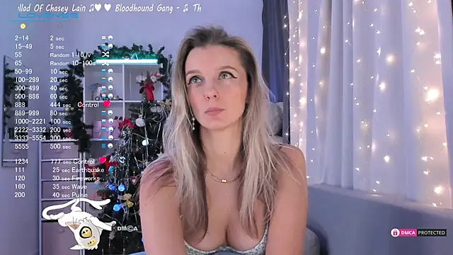 Snapshot of Karamelsw_ chatting on 01.11.25 Karamelsw  online show from 01.11.25