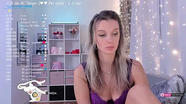 Snapshot of Karamelsw_ chatting on 01.19.25 Karamelsw  online show from 01.19.25