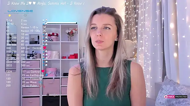 Snapshot of Karamelsw_ chatting on 02.03.25 Karamelsw  online show from 02.03.25