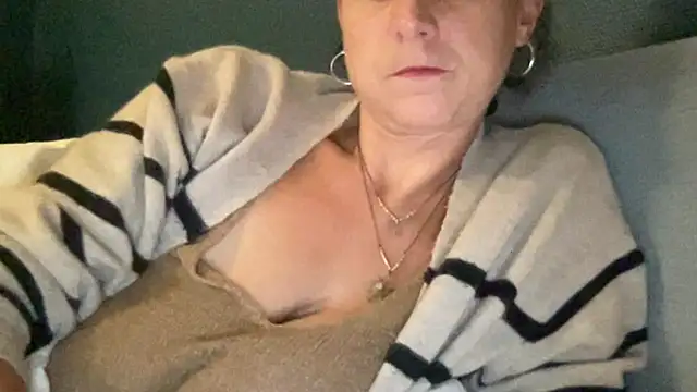 Sexy-Mel online show from 02.20.26