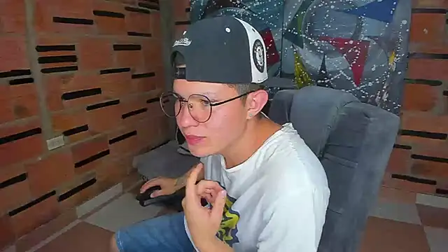 patrik 027 online show from 02.17.25