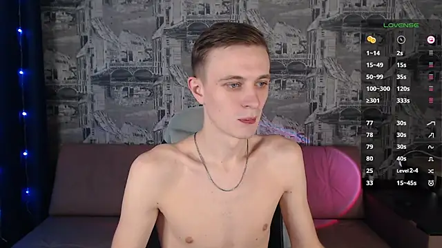 Snapshot of Oliver_Fresh chatting on 01.09.25 Oliver Fresh online show from 01.09.25