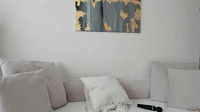 Snapshot of Mia_Callme chatting on 03.07.25 Mia Callme online show from 03.07.25