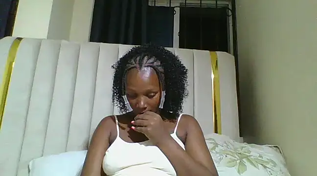 Snapshot of CuteJ chatting on 02.23.25 CuteJ online show from 02.23.25