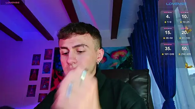 Snapshot of dimitri-bilak chatting on 01.26.25 dimitri-bilak online show from 01.26.25