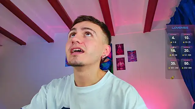 Snapshot of dimitri-bilak chatting on 09.13.25 dimitri-bilak online show from 09.13.25