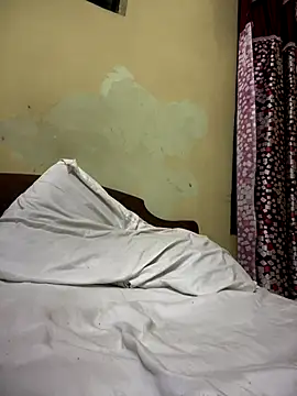 Sexyslimguyy online show from 11.27.25