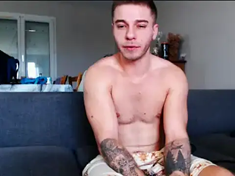 Snapshot of Elkafit28 chatting on 03.13.26 Elkafit28 online show from 03.13.26