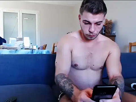 Snapshot of Elkafit28 chatting on 04.09.26 Elkafit28 online show from 04.09.26