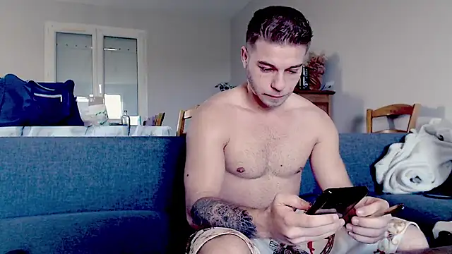 Snapshot of Elkafit28 chatting on 04.10.26 Elkafit28 online show from 04.10.26