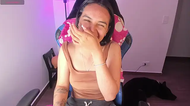 Miss Nicole online show from 11.02.25