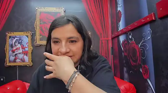 AmaiaDavies online show from 12.03.24