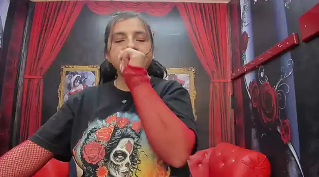 AmaiaDavies online show from 12.04.24