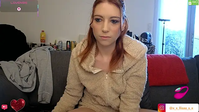 Snapshot of XLisaxx chatting on 03.08.25 XLisaxx online show from 03.08.25