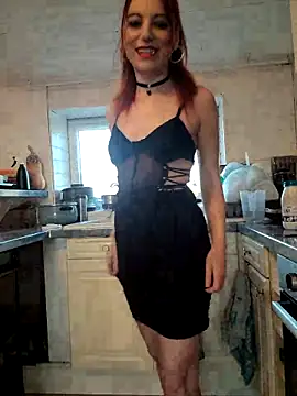 Snapshot of XLisaxx chatting on 03.19.25 XLisaxx online show from 03.19.25