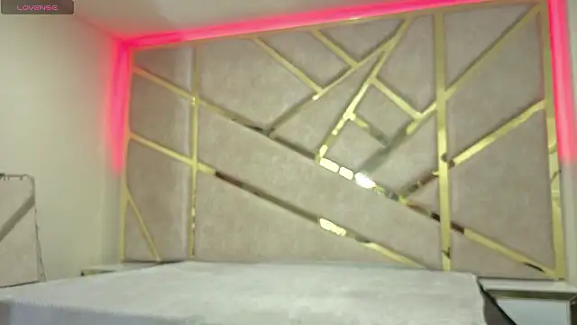  emma miller  online show from 02.14.26