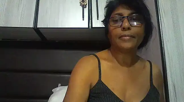 MsAttitude online show from 03.19.25