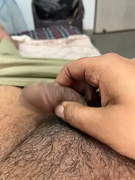 Snapshot of Mushroomhead69 chatting on 12.22.24 Mushroomhead69 online show from 12.22.24