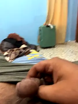 Snapshot of Mushroomhead69 chatting on 11.07.25 Mushroomhead69 online show from 11.07.25